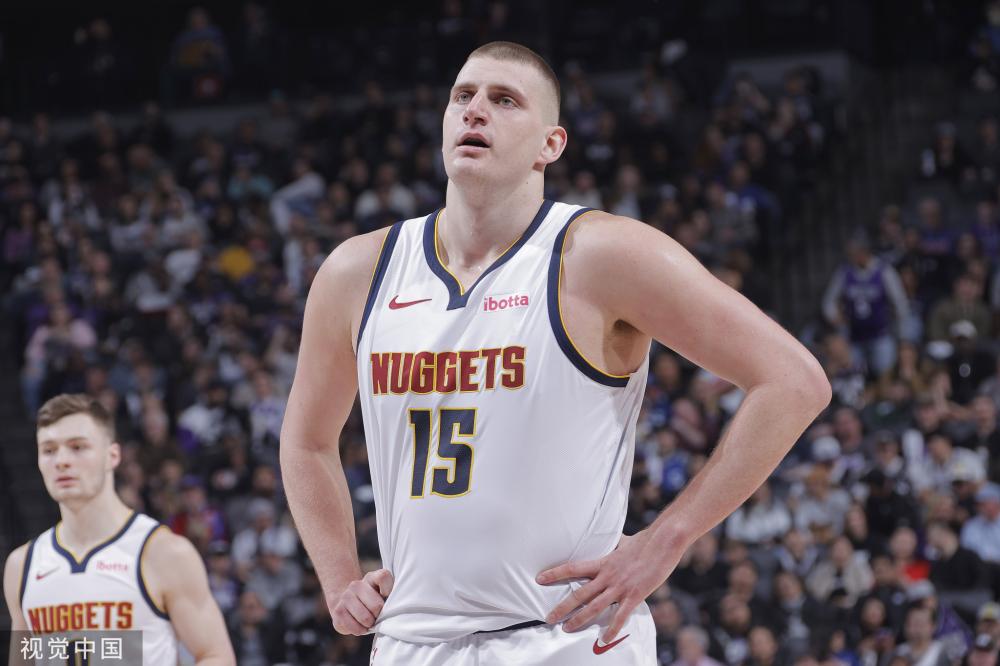 是一位備受 是一位備受