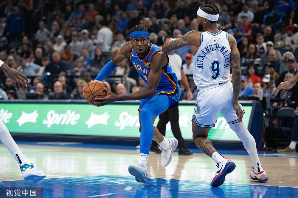 随着他的崛 随着他的崛